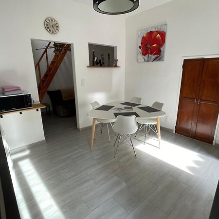 Апартаменти Chez Sonou , Nimes Centre Екстер'єр фото
